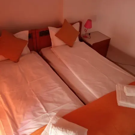 Helena's Aparthotel Nikiti (Sithonia)